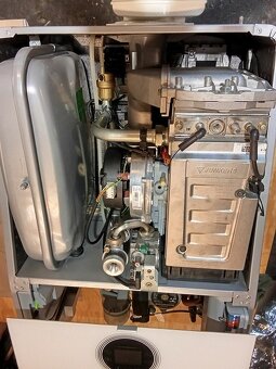 Plynový kondenzační kotol Junkers 30 kw - 5