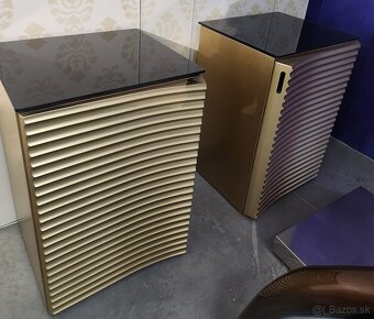 Luxusná pultová zostava do predajne v zlato-čiernej kombinác - 5