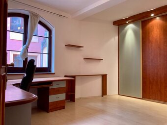 Na prenájom nadštandardný 4-izbový byt v centre, Komárno - 5