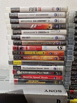 PlayStation 3 Slim 250GB + 2 ovládač a 89 hier - 5