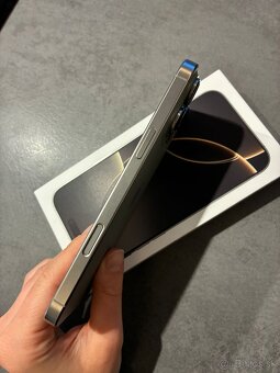 iPhone 16 Pro Max, 256 GB, Natural Titanium - 5