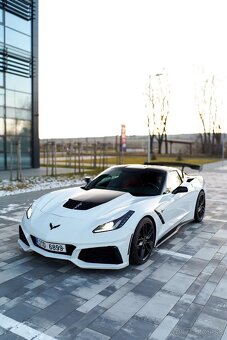 Chevrolet Corvette C7 STINGRAY - 5