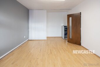 NEWCASTLE⏐Na prenájom kancelárske priestory s parkovaním, pr - 5