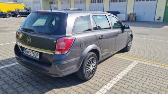 Astra 1,6 benzin 85kw 2011 - 5