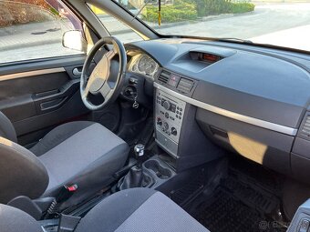 Predám Opel meriva 1,4 2005 Rok - 5