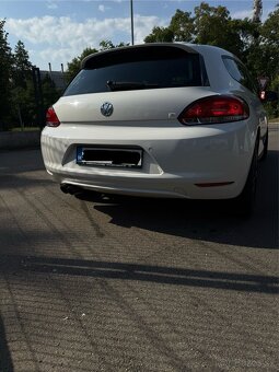Volkswagen scirocco 1.4TSI 90Kw - 5