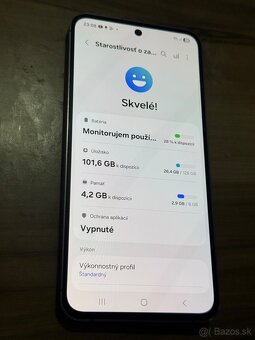 Predám Samsung Galaxy S24 FE 8GB Rám 128GB Bežné Známky - 5