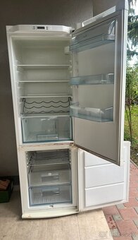 Predám chladničku s mrazničkou Elektrolux. - 5