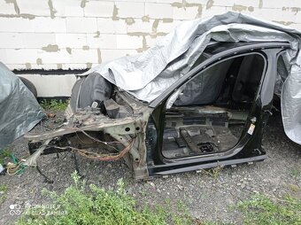 karoséria Audi A6 C7 sedan štvrťky, predná otoč Audi A6 c7 - 5