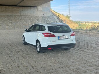 Ford Focus 1.0 EcoBoost 92 kW, r. 2015 – Predám - 5