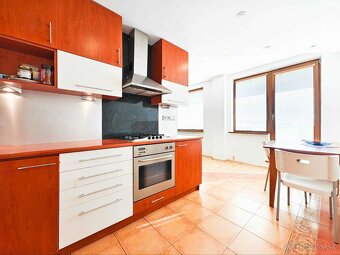 AMURSKÁ ul. - 3 IZB BYT, PRAŽSKÝ TYP, 6 m LOGGIA, KOŠICE - 5