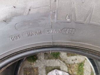 Predám pneumatiky MICHELIN 445/45 R19.5 - 5