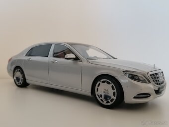 1:18 Mercedes Maybach S500 - 5
