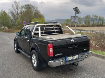 Nissan Navara 2010 DoubleCab - 5