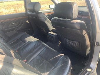 Bmw E39 528i - 5