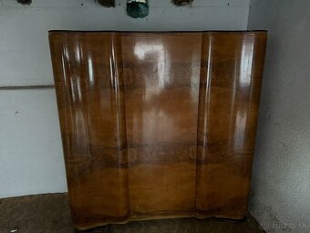 Predám masívny starožitný nábytok - 5