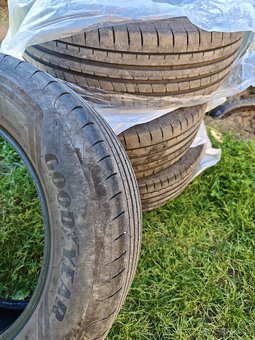 Letné pneumatiky Goodyear 235/65 R18 - 5