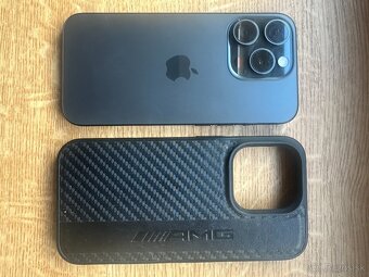 iPhone 15 Pro 256GB Black Titanium - 5