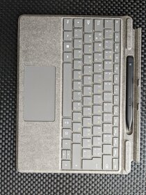 Microsoft Surface Pro 8 with keyboard and mouse - 5