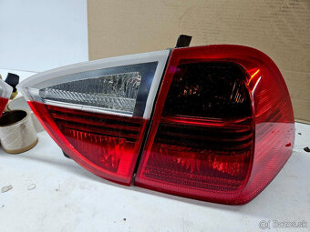 zadné svetla BMW E90 E91 2005-2008 - 5