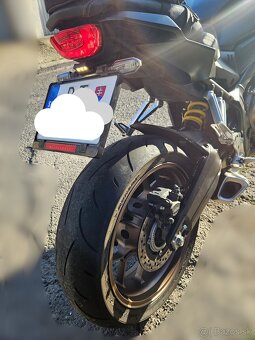 Honda CB650 R 8/2022 - 5