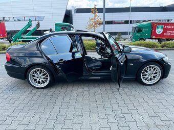 BMW E90 Facelift 2.0d (105 kW)  2011 - 5