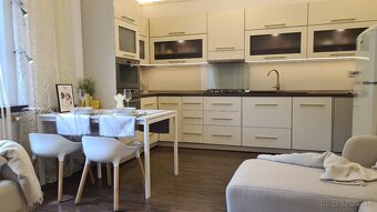 Prenájom 2 izb. byt na Sklenárovej, zariadený, tichý - 5