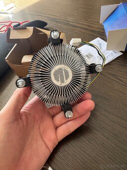 Intel Core i3-10100F - 5