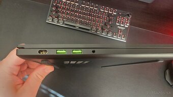 Razer Blade 15 Advanced 2019, RTX 2080 MAX Q, 64GB DDR4 - 5