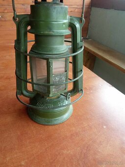 Stará vojenská bunkrová petrolejová lampa MEVA 863V - 5