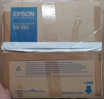 Epson EB-X92 - 5