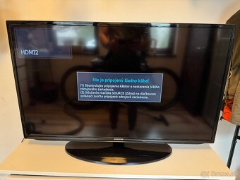 LCD TV 40" Samsung UE40EH5000 (101cm) - 5