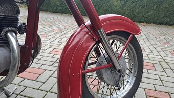 Jawa 250/353 - 5