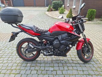 Yamaha XJ6 - 5