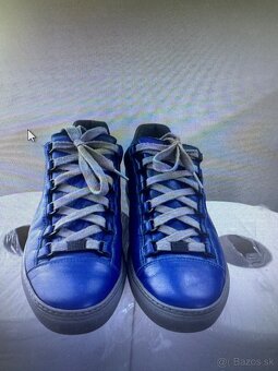 Balenciaga - 5