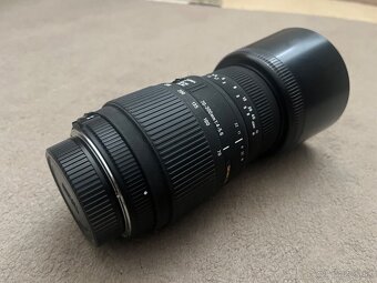 Nikon D5000+nový objektiv Sigma 70-300mm f4-5,6 APO DG Macro - 5