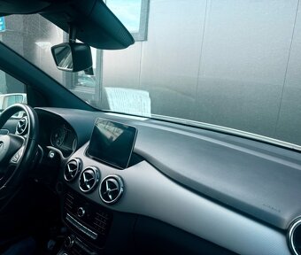 Mercedes-Benz B180CDI - 5
