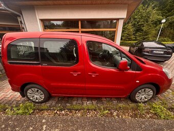 Predám Citroen Berlingo 2011 1.6i 88kw naj.189000km - 5