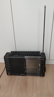Predám radio prijímač Unitra Júlia Stereo Model DMP501 - 5