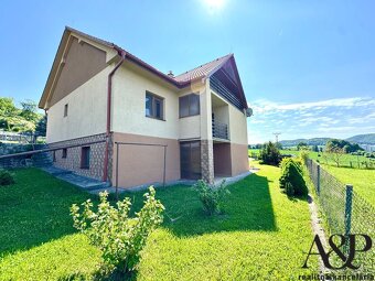 4 IZBOVÝ RD S GARÁŽOU, POZEMOK 960M2, BREZOVÁ POD BRADLOM - 5