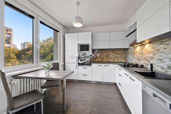 Na predaj 3-izb byt so štýlom a komfortom – Galanta, Revoluč - 5