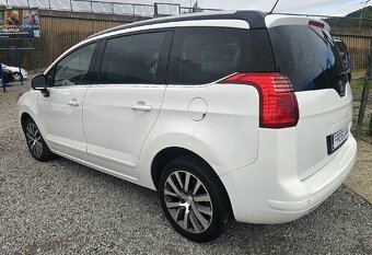 Peugeot 5008 2.0Hdi Allure Rezervované - 5