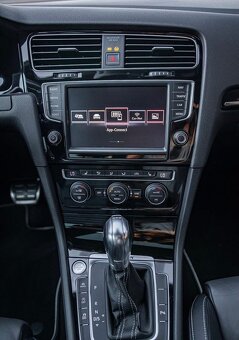 Volkswagen Golf R Variant 2016 - 5