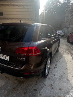 VW Touareg 3.0 V6 TDI - 5