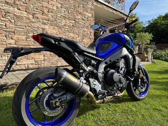 Yamaha MT-09 - 5
