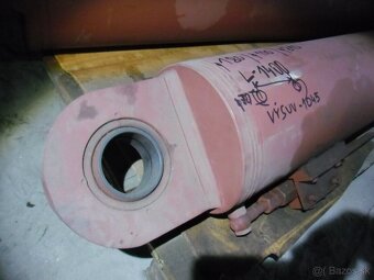 Predám dva silné hydraulické valce - 5