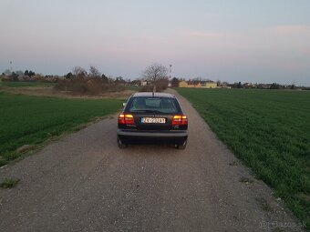 Volvo V40 SE - 5