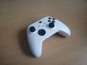 XBOX ONE S - 5