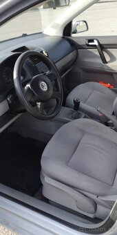 Volkswagen Polo - 5