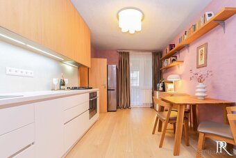 KRÁSNY ZARIADENÝ 2IB BYT S TERASOU, ALŽB.DVOR, MILOSLAVOV - 5